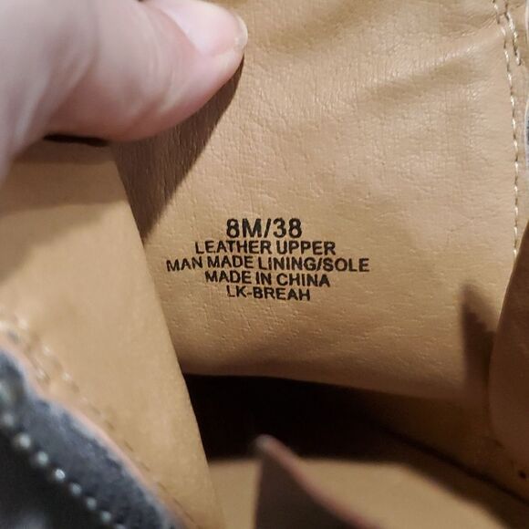 Lucky Brand Breah Leather Boots in Grey Size 8 - Picture 9 of 13